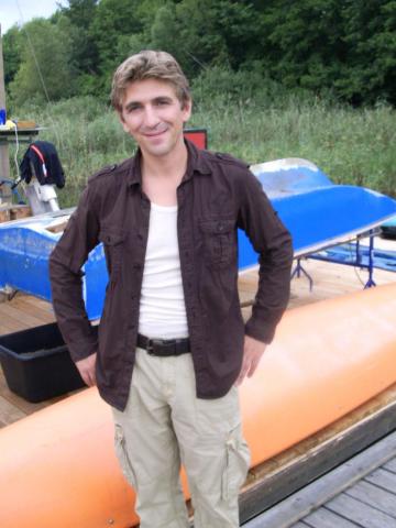 Guido Hammesfahr am Filmset am Sedinersee